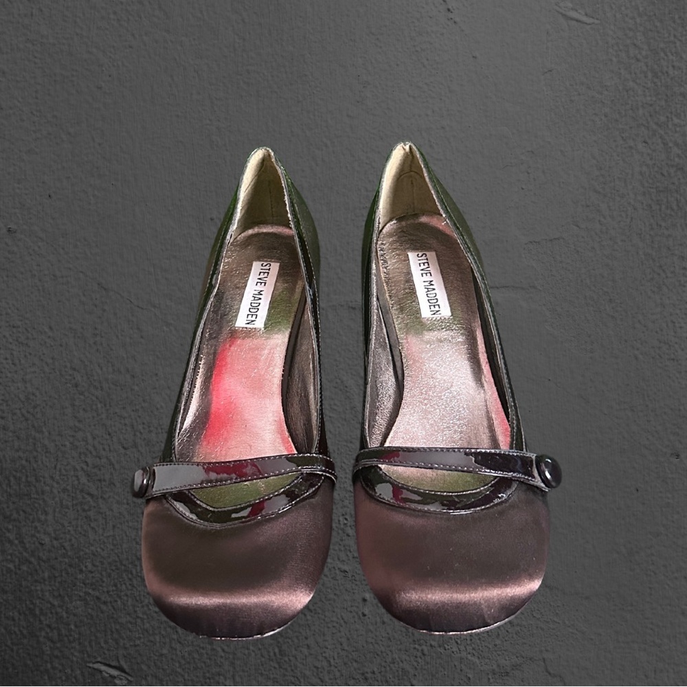 90’s Steve Madden Brown Statin Mary Jane Kitten Heels